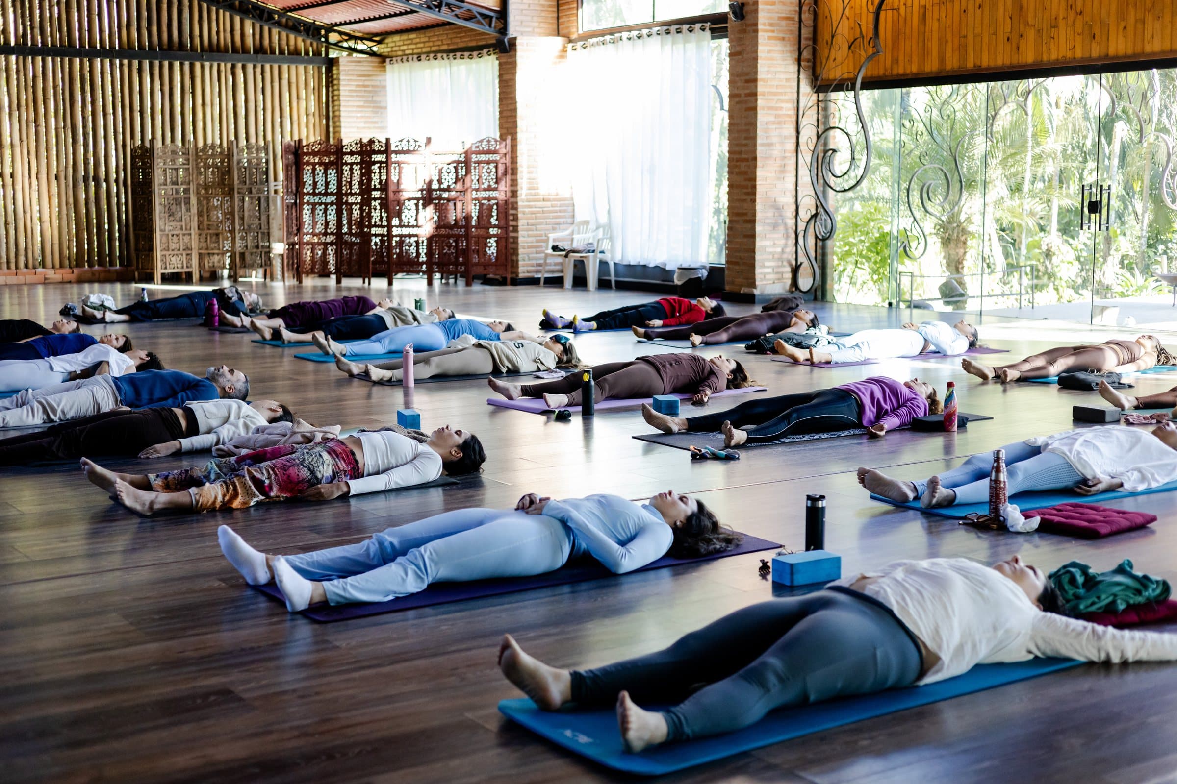 Yin Yoga com Nidra